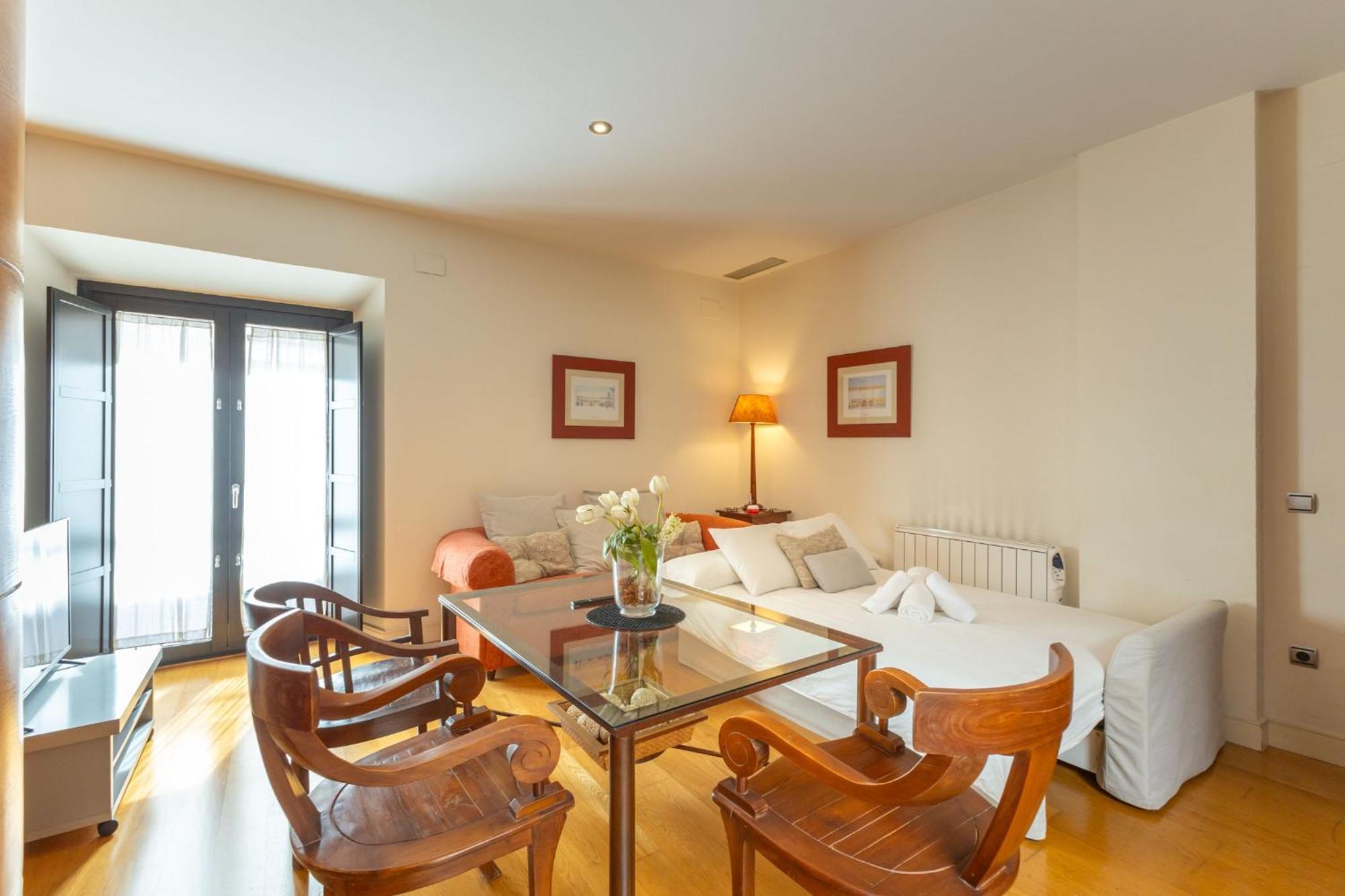 La Maestranza Charming One Or Two Bedrooms Apartments By Ocityzen Sevilha Exterior foto