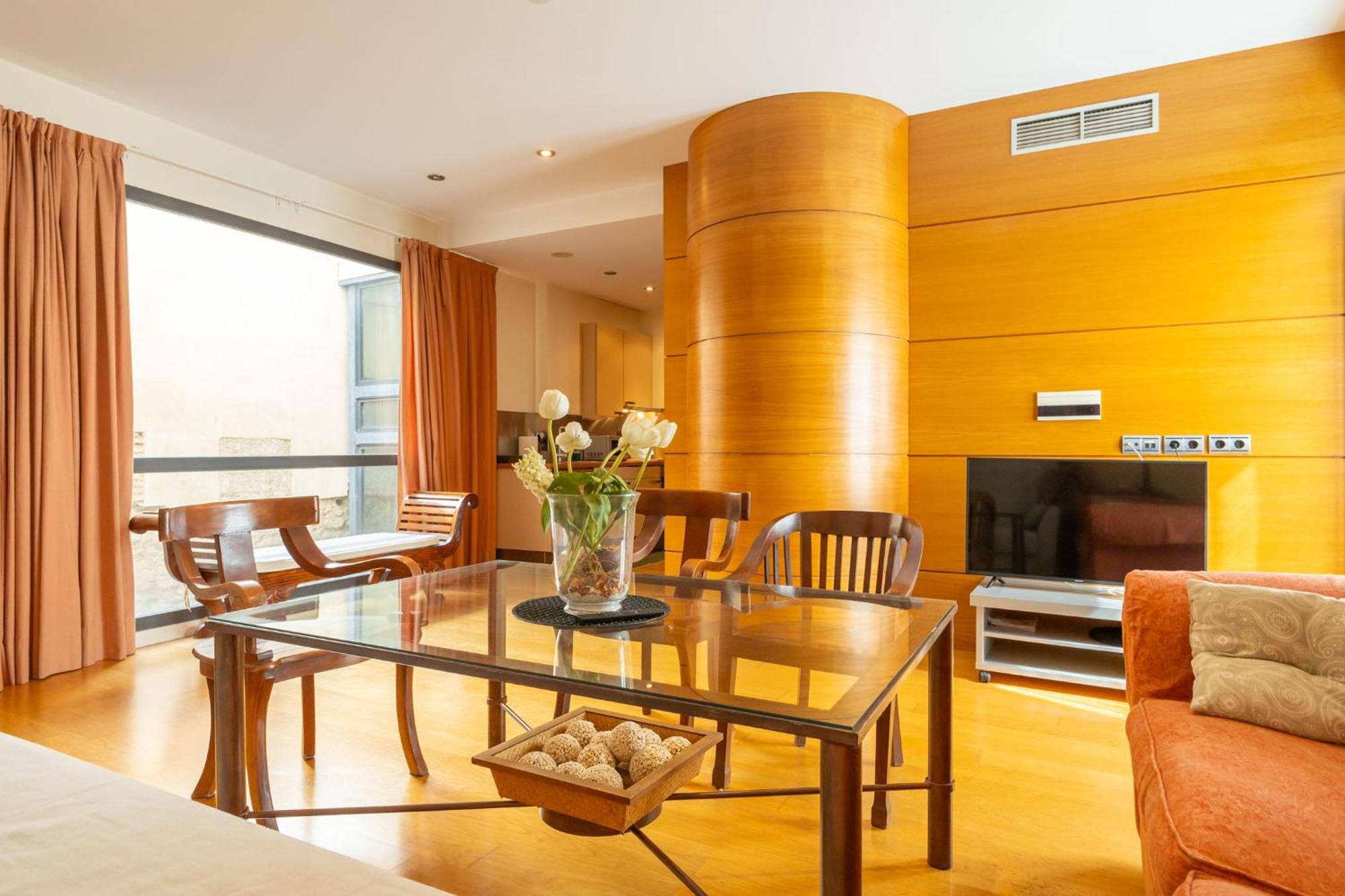 La Maestranza Charming One Or Two Bedrooms Apartments By Ocityzen Sevilha Exterior foto