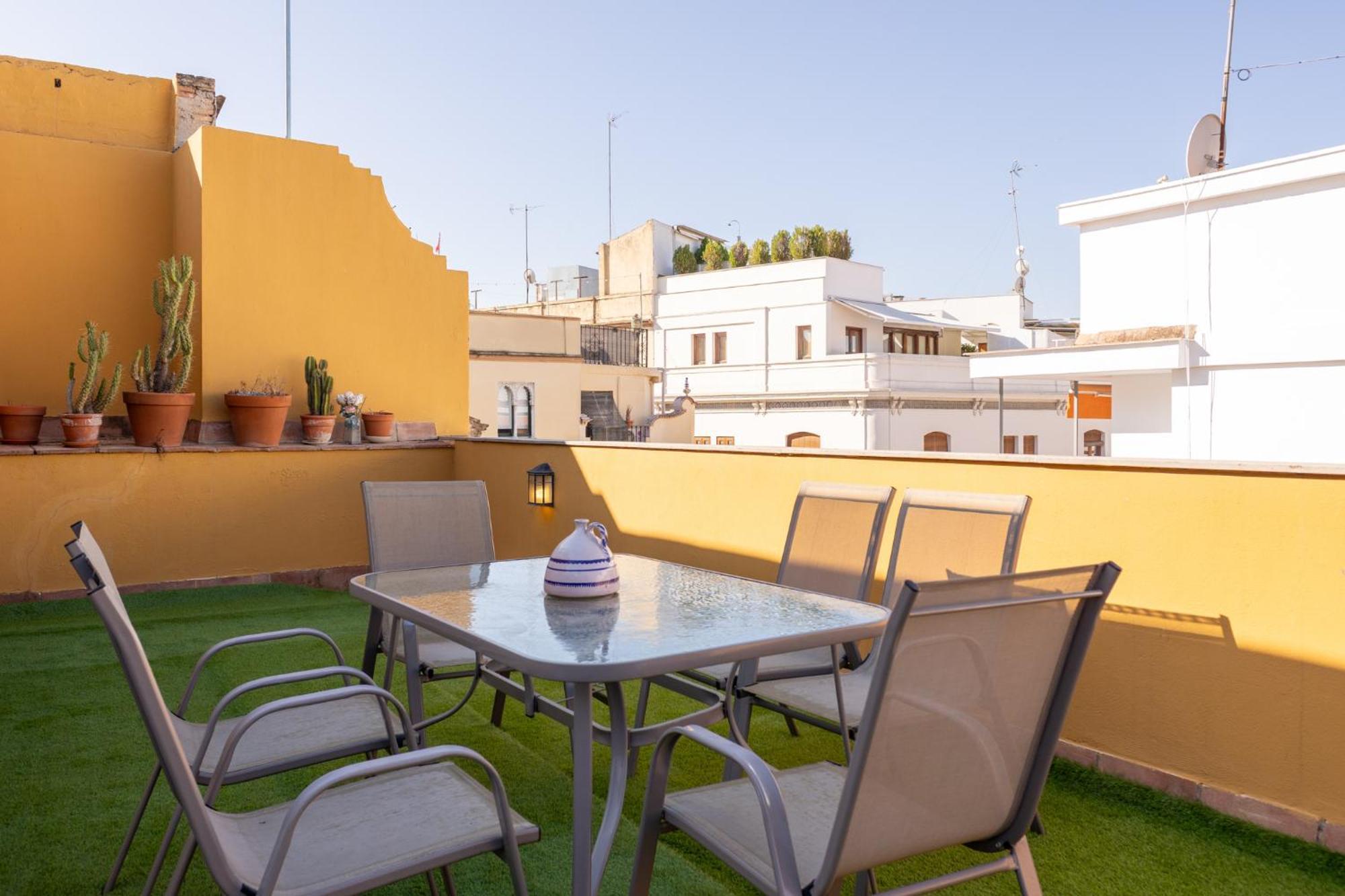 La Maestranza Charming One Or Two Bedrooms Apartments By Ocityzen Sevilha Exterior foto
